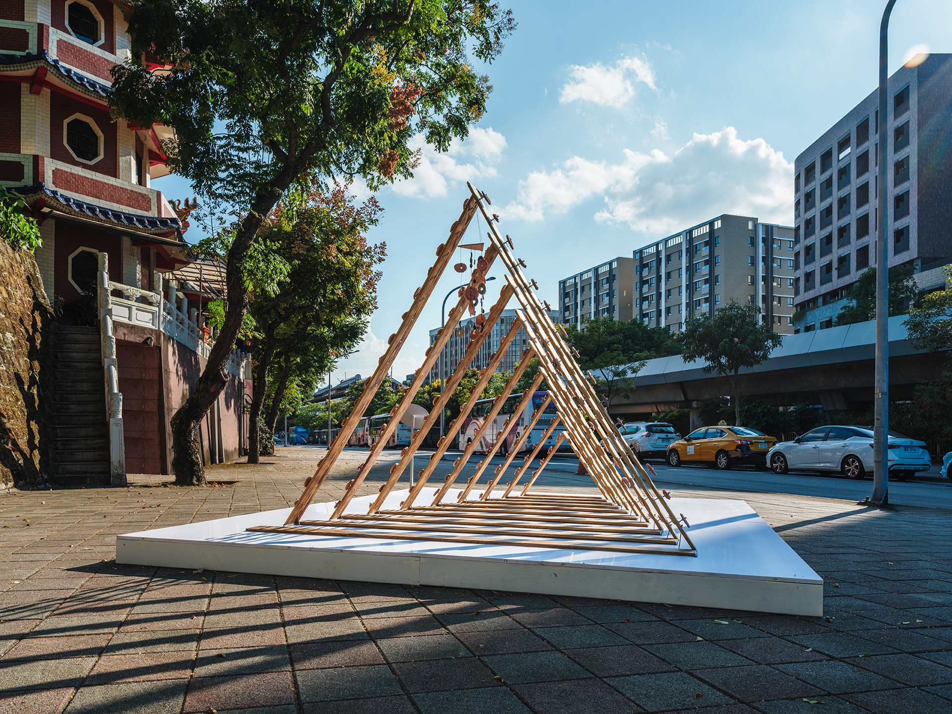 D 貝塚·家屋痕跡 Fixe6631 72dpi (1)