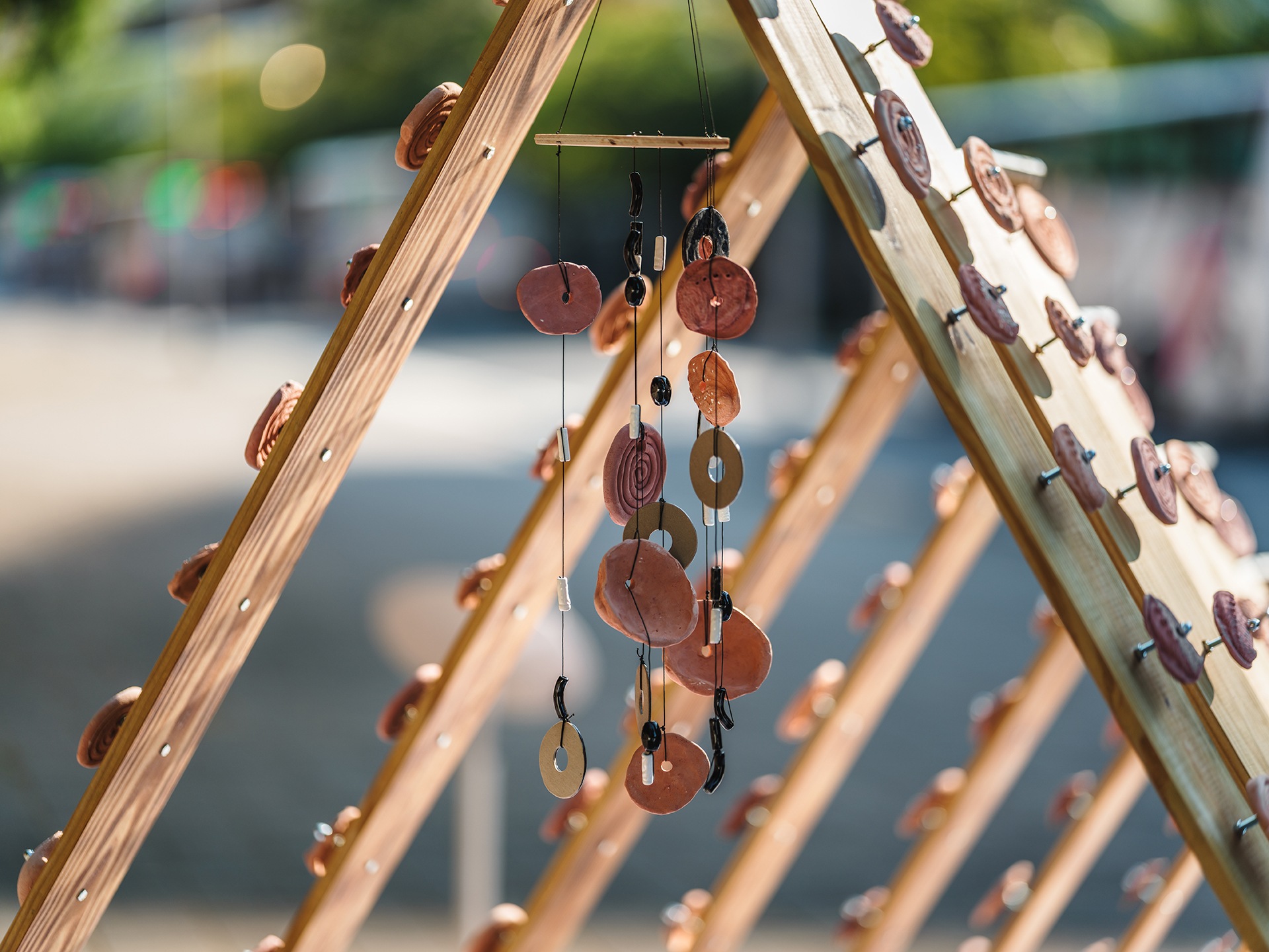 D 貝塚·家屋痕跡 Fixe6652 72dpi (1)